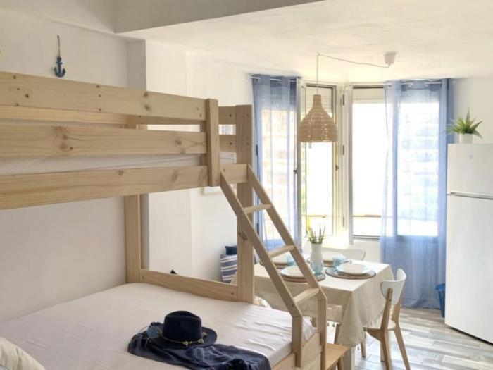 Apartbeach La Brisa Y Frente Playa La Pineda Kültér fotó