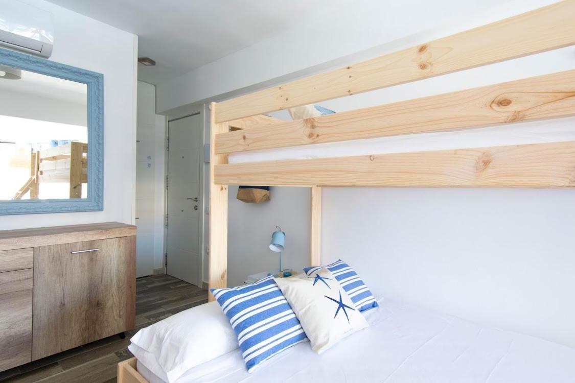 Apartbeach La Brisa Y Frente Playa La Pineda Kültér fotó