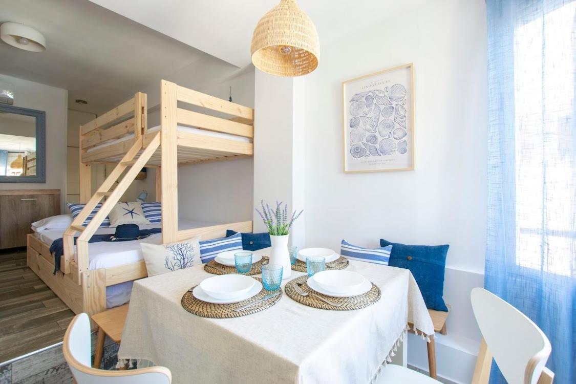 Apartbeach La Brisa Y Frente Playa La Pineda Kültér fotó