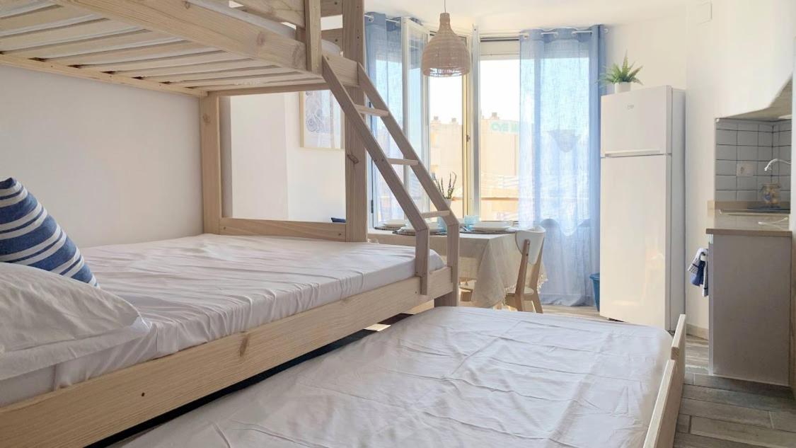 Apartbeach La Brisa Y Frente Playa La Pineda Kültér fotó